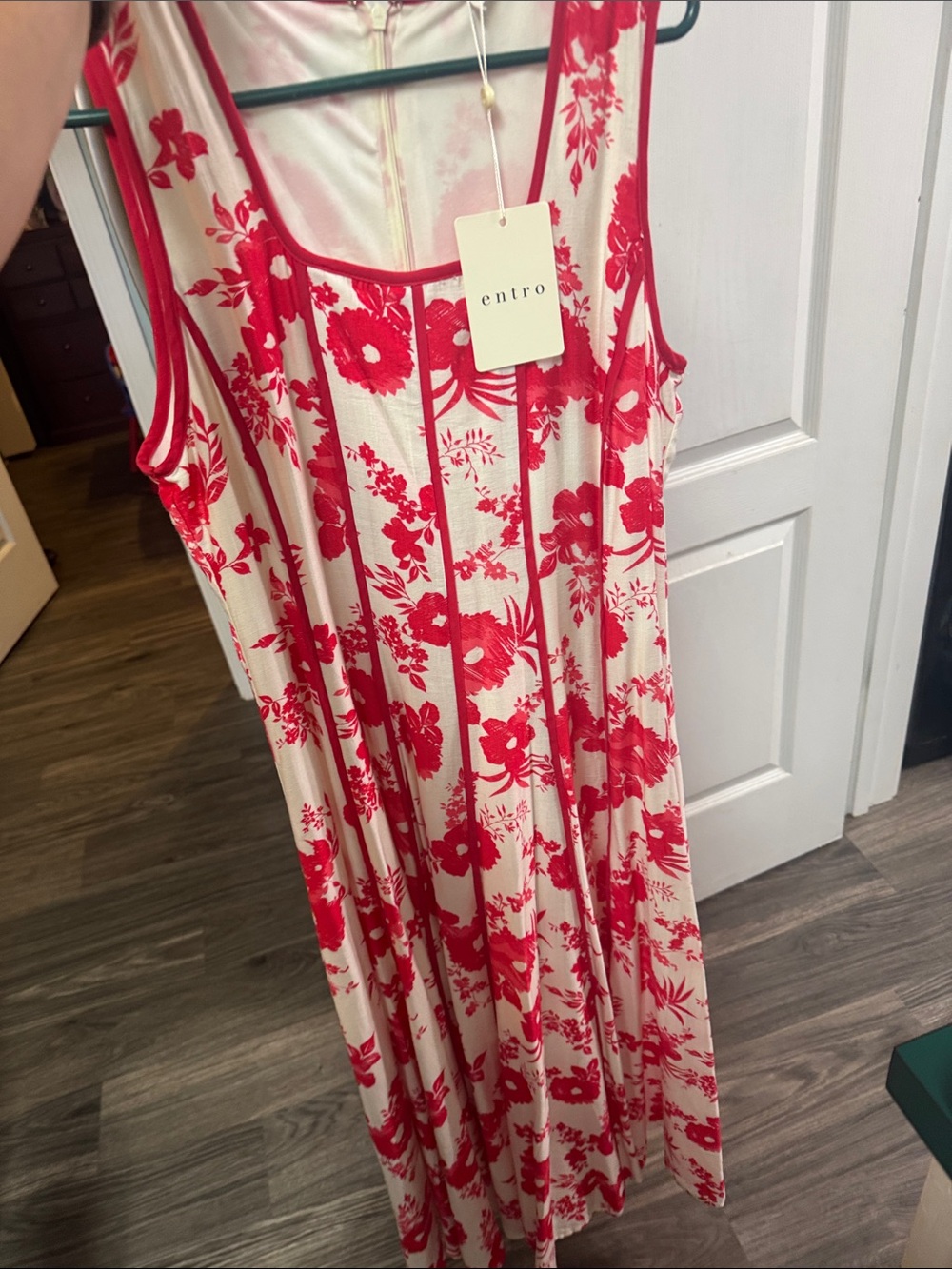 ENTRO-The Next Red Dress